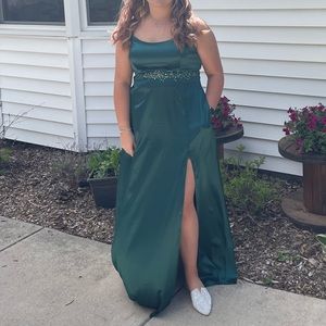 emerald green prom dress